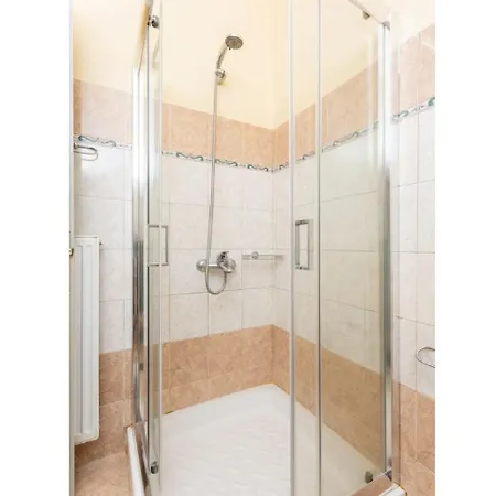 Vila Russa Dionisis Trapezaki (Kefalonia)