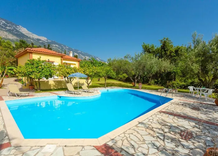 Villa Russa Dionisis